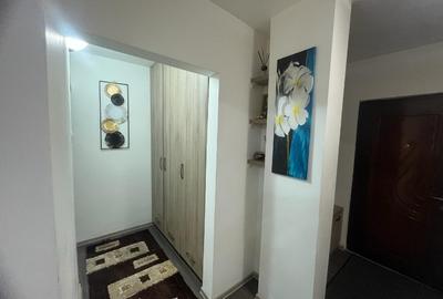 Apartament cu 2 camere decomandat în Piața Centrală - 11