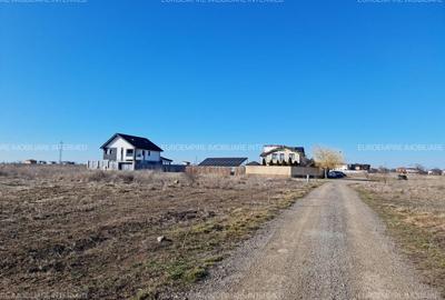 Teren Construcții intravilan de 500 mp, în Km 5 - 2