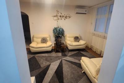 Apartament cu 3 camere în Central - 3