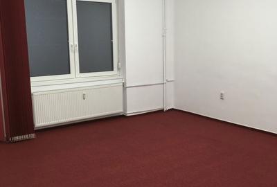 Spațiu comercial, de 60 mp, în Bălcescu - 6