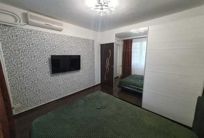 Apartament cu 3 camere semidecomandat în Tineretului - 7