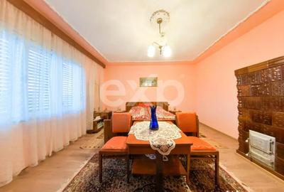Casă cu 4 camere cu Teren 95 Mp în Central - 2