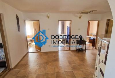 Casă individuală cu 6 camere cu Teren 397 Mp în Central - 2