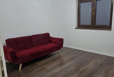 Casă cu 4 camere cu Canalizare în Giroc