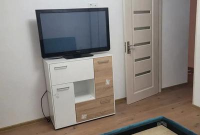 Inchiriez apartament - 3
