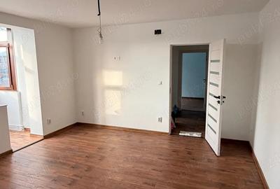 Apartament cu 3 camere nedecomandat în Central - 4