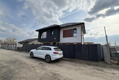 Casă individuală cu 4 camere cu Teren 400 Mp în Domnești - 1
