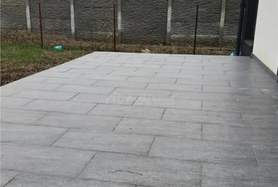 Casă cu 4 camere cu Teren 400 Mp în Buda - 2