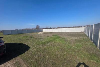 Teren de 478 mp, în Malu Mare - 3
