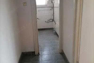 Vand apartament cu 2 camere cu balcon et 4, 48mp, Tarnaveni strada Viitorului nr 13 - 3