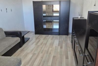 Garsonieră decomandată în Central - 7