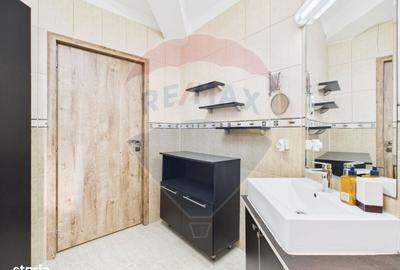 Apartament cu 4 camere în Central - 6