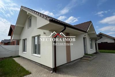 Casă cu 3 camere cu Teren 300 Mp în Sânmartin