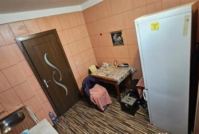 Apartament cu 2 camere decomandat în Central - 3