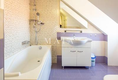 Apartament cu 3 camere în Central - 2