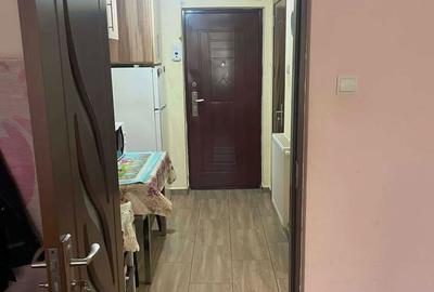 Garsonieră decomandată în Central - 4