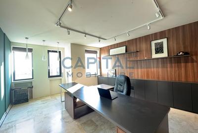 Apartament cu 3 camere semidecomandat în Central - 2