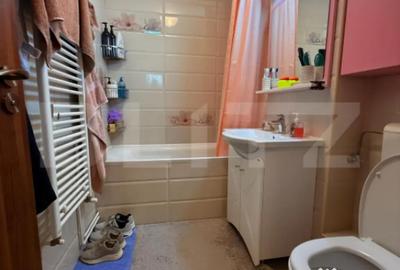 Apartament cu 3 camere decomandat, mobilat în Tractorul - 1