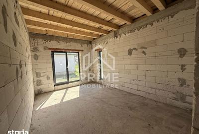 Casă cu 4 camere cu Teren 451 Mp în Teiu - 6