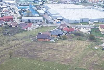 Teren de 500 mp, în Exterior Vest - 1