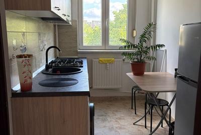 Apartament cu 2 camere decomandat în Drumul Taberei - 3