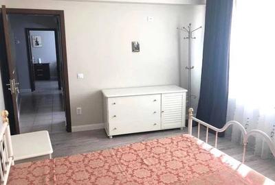 Apartament cu 2 camere decomandat în Centru Civic