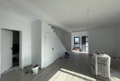 Duplex cu 3 camere cu Teren 322 Mp în Moșnița Nouă - 2