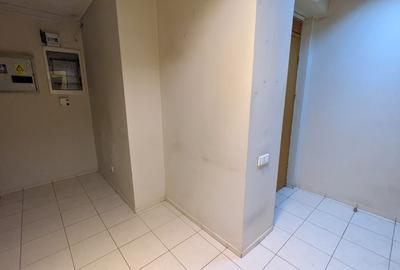 Spatiu de inchiriat, parter , zona centrala, bld. Mircea cel Batran - 14