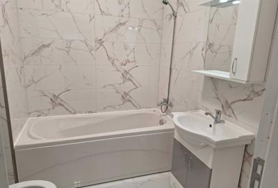 Apartament cu 3 camere decomandat în Drumul Taberei - 4