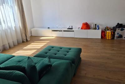 Apartament cu 3 camere decomandat, mobilat în Băneasa - 2