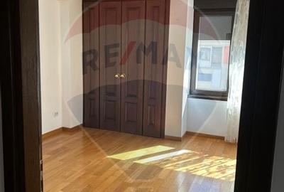 DE INCHIRIAT Apartament 4 camere in zona Baneasa - 12