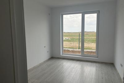 Casă cu 4 camere cu Teren 350 Mp în Berceni - 5