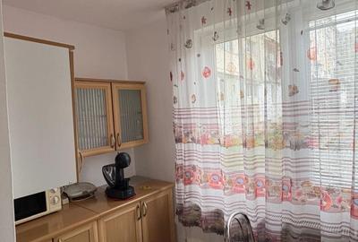 Apartament cu 3 camere decomandat în Central - 2