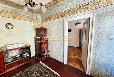Casă cu 4 camere cu Teren 274 Mp în Central - 7