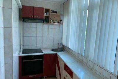 Apartament 4 camere Micro 20,et 3 - 6
