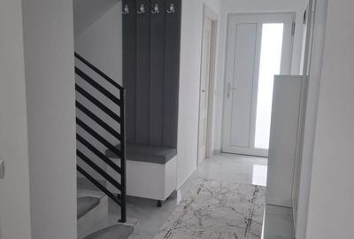 Casă cu 3 camere în Șcheia - 1