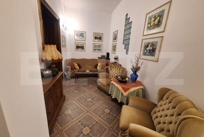 Apartament de vanzare, cu 4 camere, 125 mp, zona P-ta Romanilor - 2