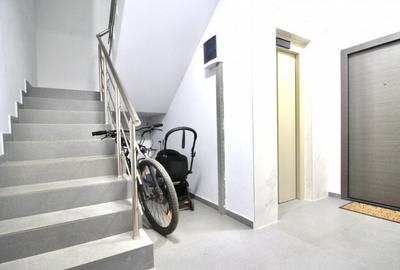 PARCUL CAROL-MITROPOLIT GRIGORE, GARSONIERA COCHETA, BLOC 20 PARCUL CAROL-MITROPOLIT GRIGORE, GARSONIERA COCHETA, BLOC 20 - 30