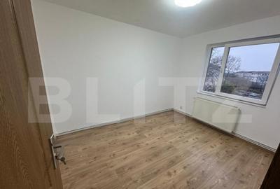 Apartament de vanzare, 50 mp, zona Micro 14 - 7