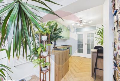 Apartament cu 2 camere decomandat în 13 Septembrie - 7
