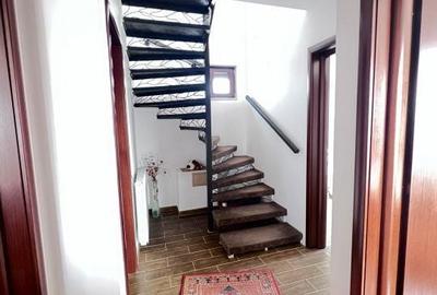 Casă cu 6 camere cu Teren 400 Mp în Cornetu - 1