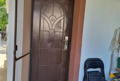 Garsonieră decomandată în Central - 8