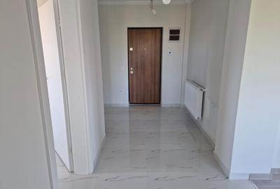 Spre vânzare apartament spatios, cu 2 camere, decomandat, bloc nou, etajul 2 - 3