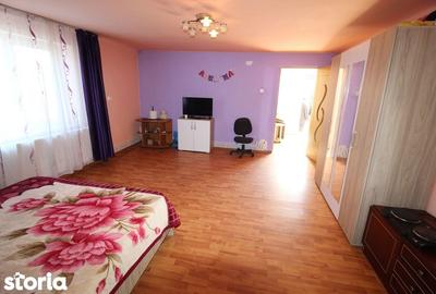 Casă cu 2 camere cu Teren 2261 Mp în Central - 11