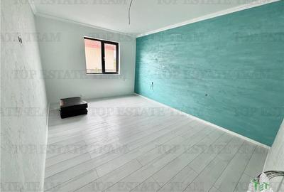 Casa individuala cu 5 camere si terasa mare de vanzare in Gulia/ Dambovita - 14