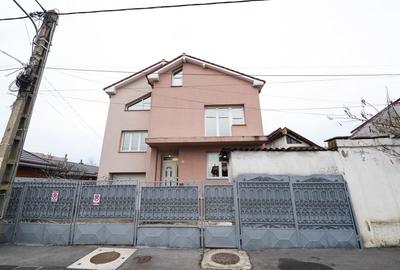 Casa la gri - Romanesti - 2