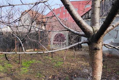 Casă individuală cu 5 camere cu Canalizare în Central - 118