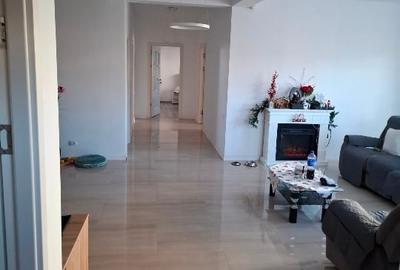 De vanzare ,propietate cu teren 512mp la intrare in Cumpana - 11