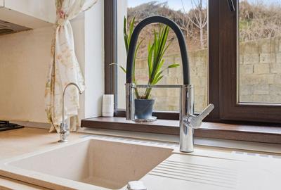 Casă cu 9 camere cu Teren 565 Mp în Hlincea - 11