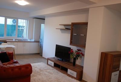 Apartament 3 camere ,parter,zona Soarelui - 4